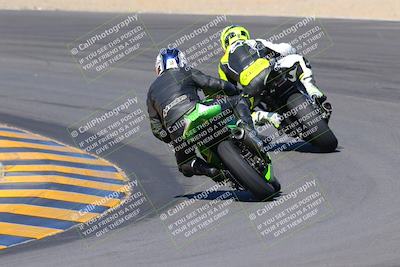 media/Nov-06-2022-SoCal Trackdays (Sun) [[208d2ccc26]]/Turn 10 Backside (1030am)/